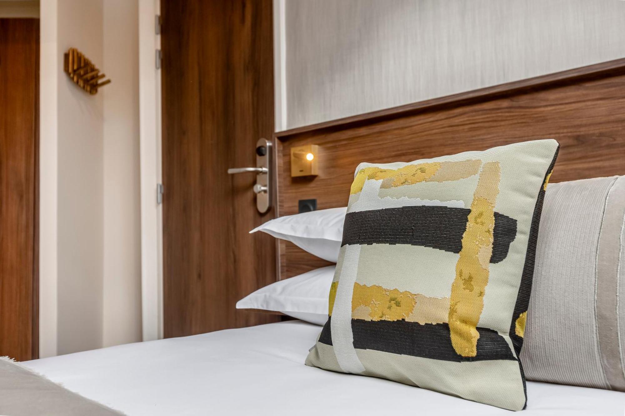 Le Madame By Sweett Hotel Paris Phòng bức ảnh