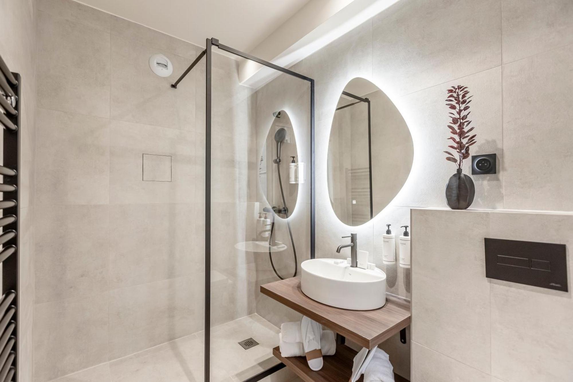 Le Madame By Sweett Hotel Paris Ngoại thất bức ảnh