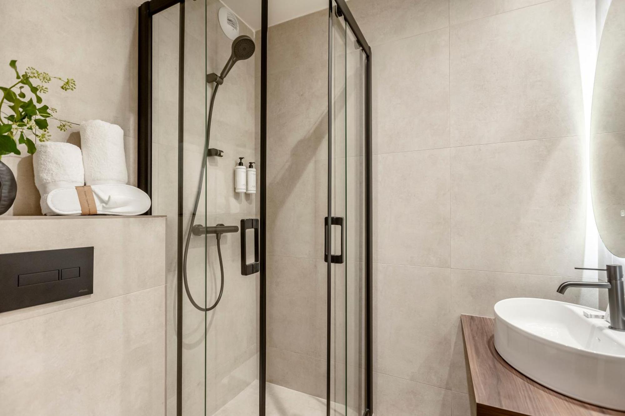 Le Madame By Sweett Hotel Paris Phòng bức ảnh