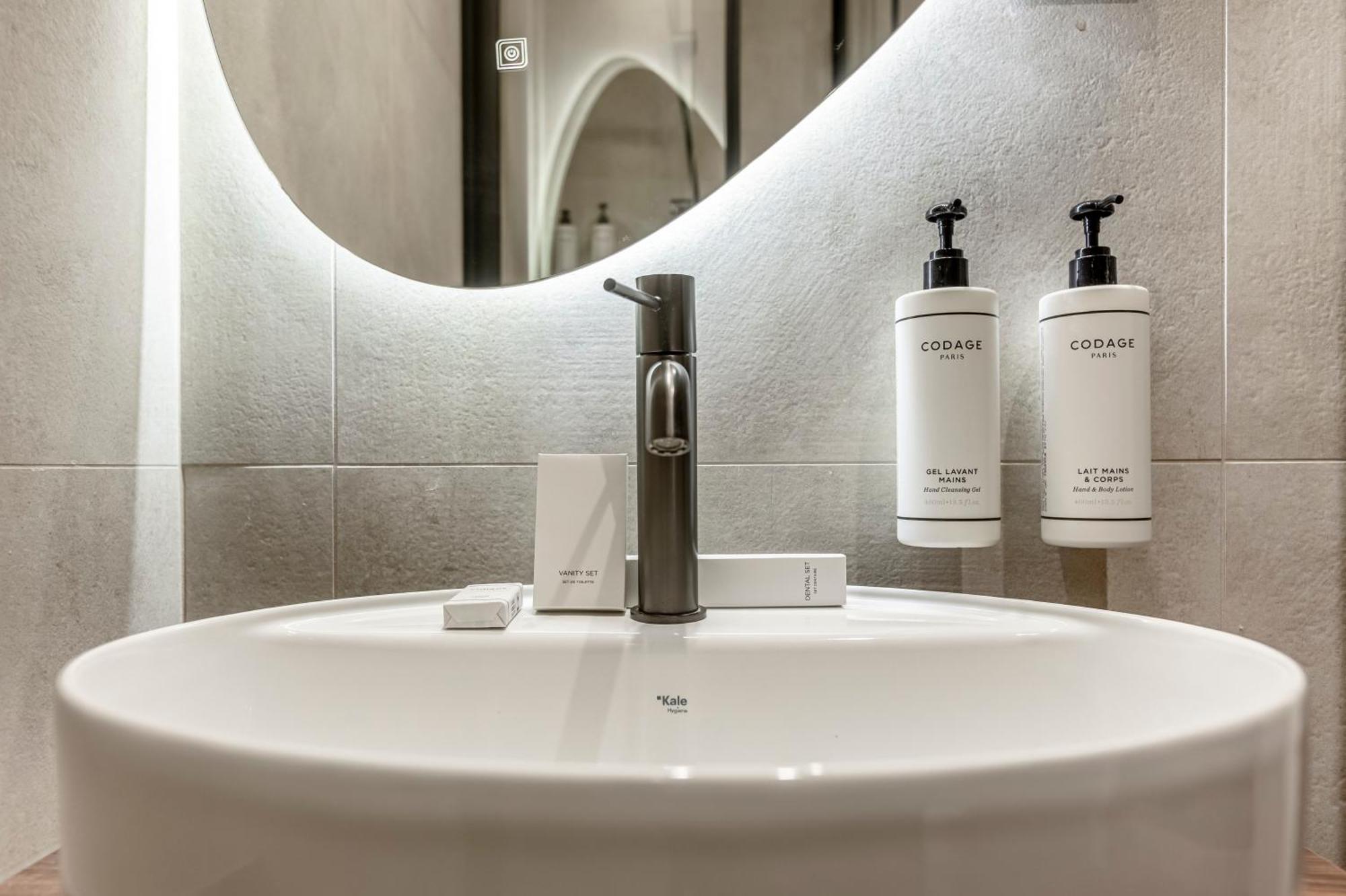 Le Madame By Sweett Hotel Paris Ngoại thất bức ảnh