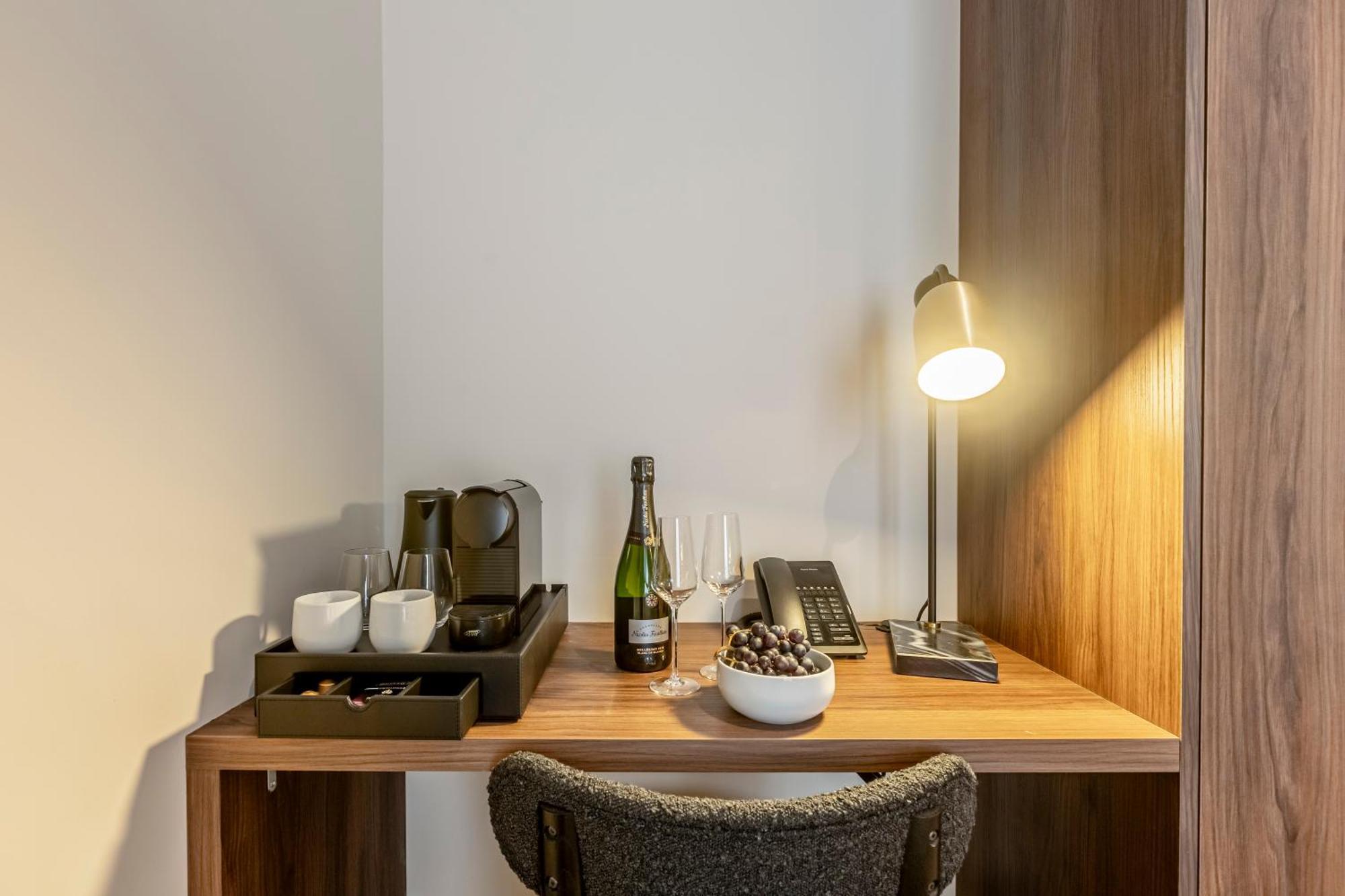 Le Madame By Sweett Hotel Paris Ngoại thất bức ảnh