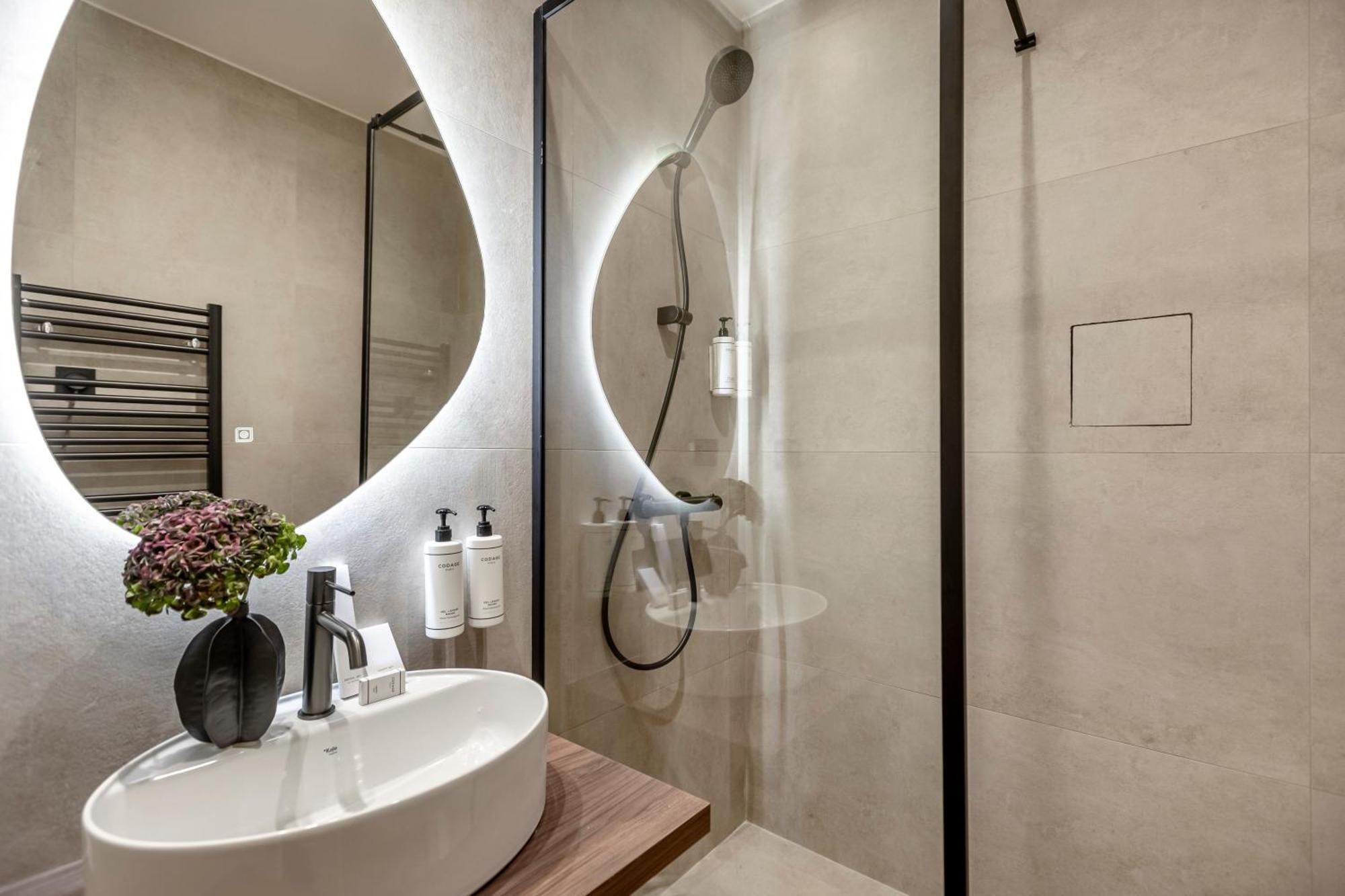 Le Madame By Sweett Hotel Paris Ngoại thất bức ảnh